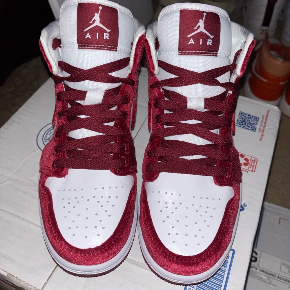 Nike Air Jordan - Red and White